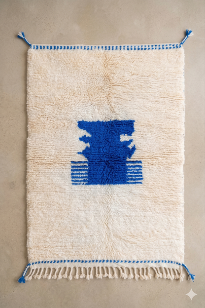 Beni Ouarain White and Blue Majorelle Rug - 165 x 107cm / B111