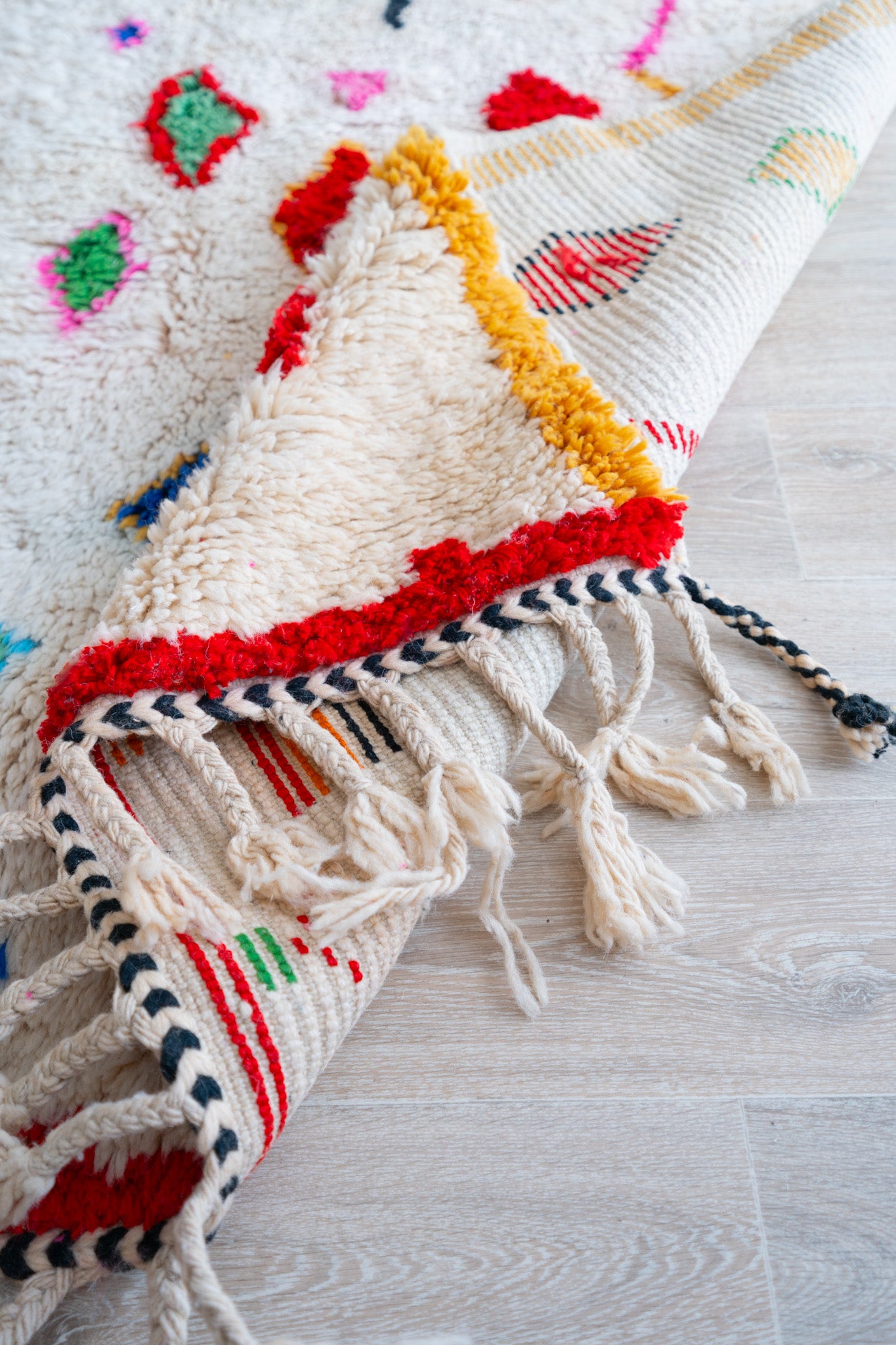 Tapis berbère coloré - 292 x 158cm / AZ106