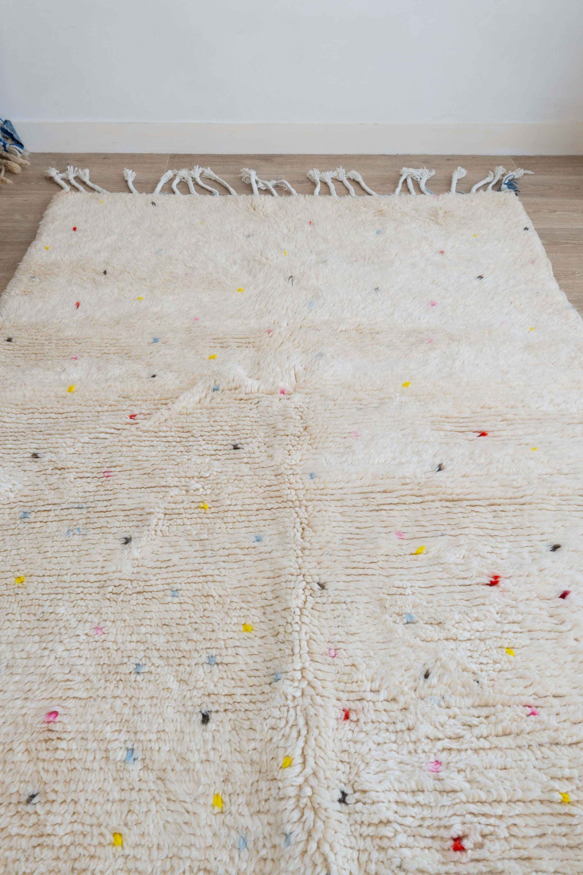 Tapis berbère à pois multicolores- SM104