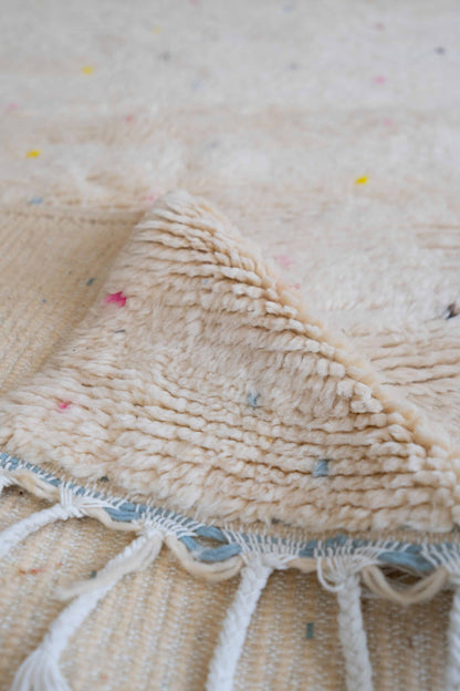 Tapis berbère à pois multicolores- SM104