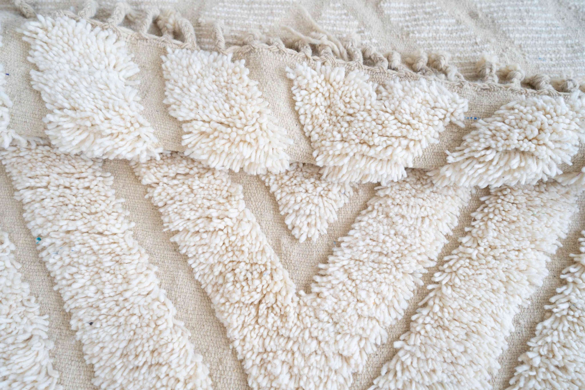 Tapis Beni Ouarain blanc- 170 x 106cm / B109