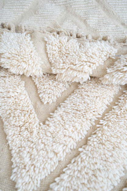 Tapis Beni Ouarain blanc- 170 x 106cm / B109