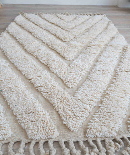 Tapis Beni Ouarain blanc- 170 x 106cm / B109