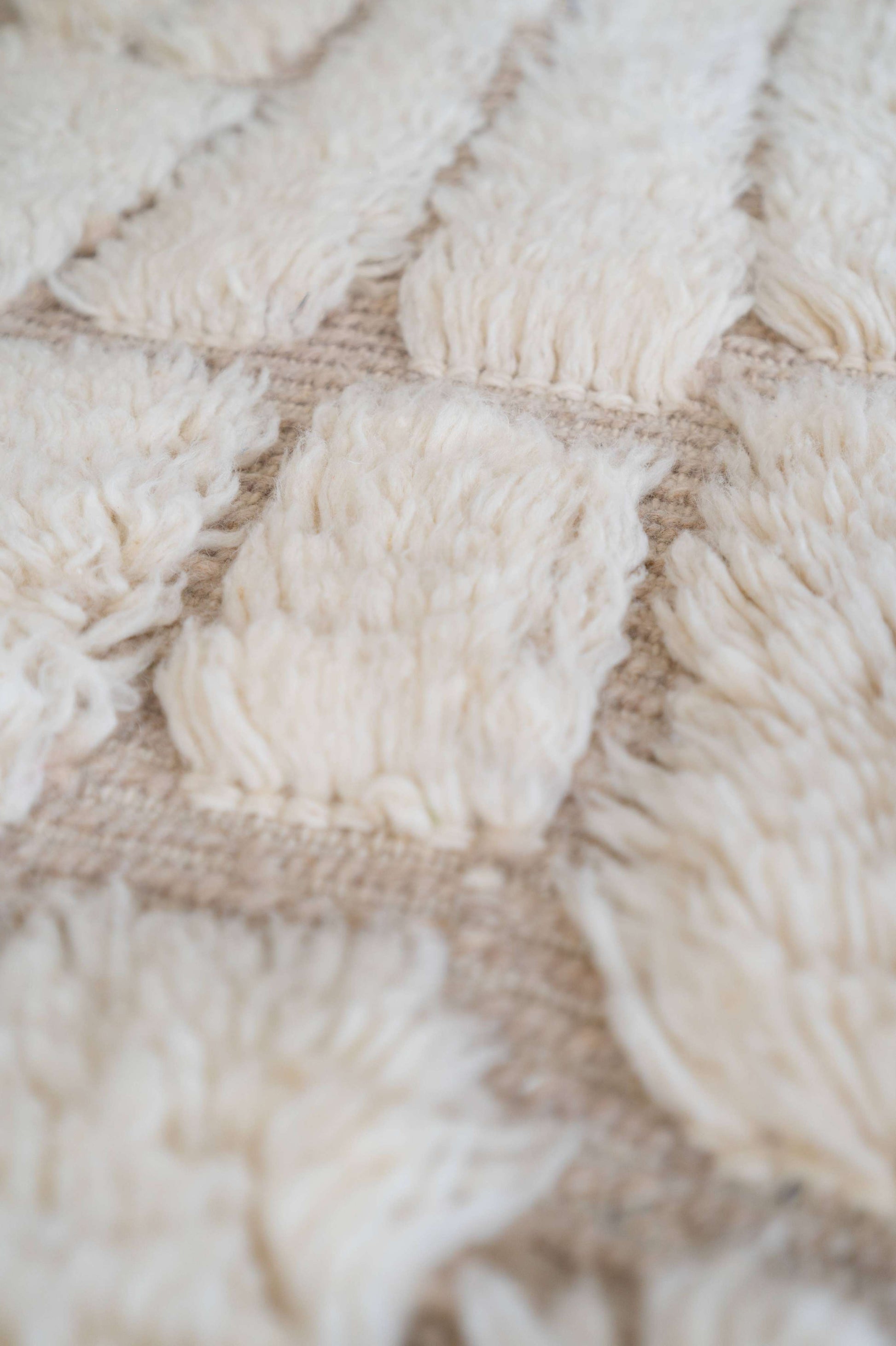 Tapis Beni Ouarain blanc- 175x 102cm / B110