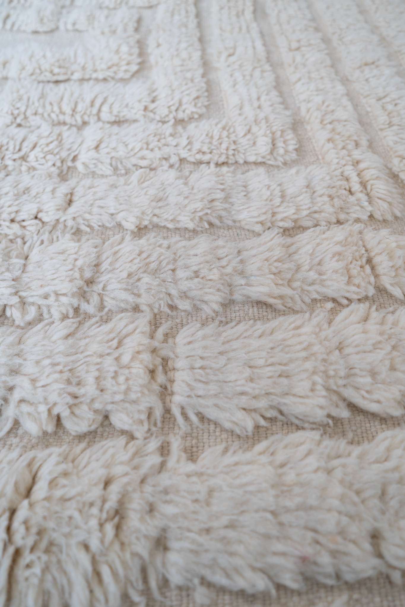 Tapis Beni Ouarain Blanc crème- 263 x 183cm / B114